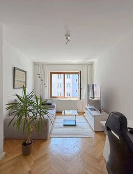 ELVIRA - Schwabinger Wohngefühl pur, 2-Zimmer-Wohnung mit Balkon & Wohnküche am Luitpoldpark! - München