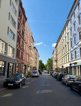 Wohnungspaket von 4 Wohnungen im beliebten Brückenviertel (Sachsenhausen-Nord) im schönen Altbau - Frankfurt (Main)