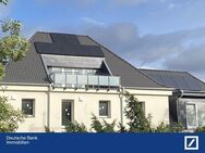 Erstbezug+Solar+Wärmepumpe+kleine Heizkosten+ Fußbodenheizung+kernsaniert+Balkon - Duisburg