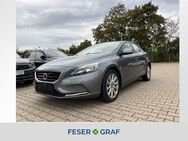 Volvo V40, 2.0 D2 Linje You Frontschhz, Jahr 2016 - Bernburg (Saale)