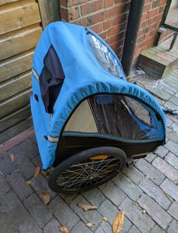 Kinderanhänger - blau und stabil - Wilhelmshaven