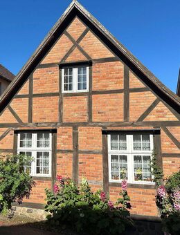 Ruhiges Stadthaus mit vielseitigem Potenzial und historischem Nebengebäude - Courtagefrei! - Ratzeburg
