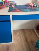 Ikea Malm Schreibtisch Weiß-Blau in 53721