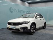 Fiat Tipo, 5trg Hybrid Cross Musikstreaming, Jahr 2023 - München