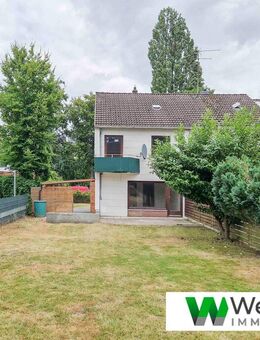 Endreihenhaus mit Balkon, Garten & Carport auf 360 m² Grundstück in Pinneberg - Pinneberg