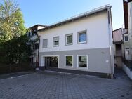 Großzügige 3-Zimmer Wohnung inkl. Dachterrasse und Balkon in Vilsbiburg - Vilsbiburg