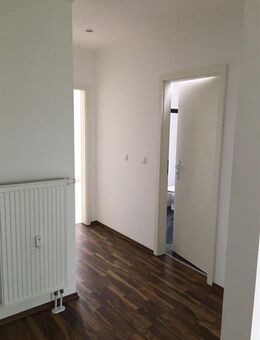*Traumhafte Dachgeschosswohnung mit Balkon* - Markkleeberg