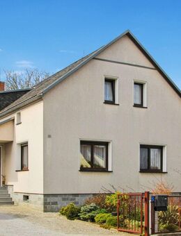 Gepflegtes Einfamilienhaus mit großem Grundstück in ruhiger Lage von Kamenz/Hausdorf - Kamenz Zentrum