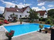 Freistehendes Landhaus mit traumhaften Garten und Pool - Aletshausen