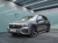 VW Touareg, 3.0 V6 TDI R-Line, Jahr 2023 - München