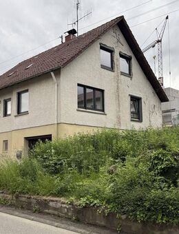 Teilsaniertes solides Wohnhaus in guter Wohnlage von Albstadt-Lautlingen - Albstadt