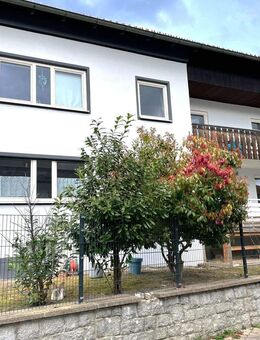 Attraktives Mehrfamilienhaus zu einem unschlagbaren Preis! - Böbrach