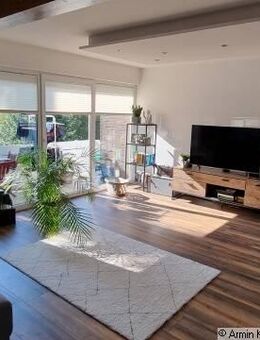 Sanierte 3-Zimmer-Wohnung mit Einbauküche, Balkon und Garage in Oldenburg/ Ohmstede - Oldenburg