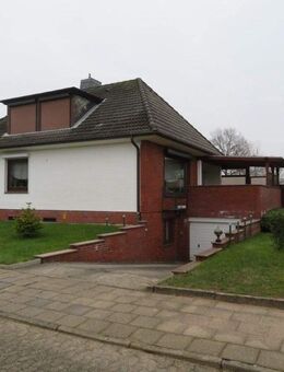 Super schickes Wohnhaus mit Einliegerwohnung und Sonnengrundstück mit Garage und tollem Garten - Cuxhaven