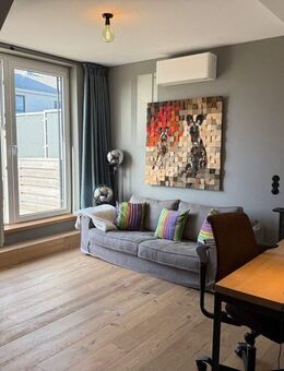 Verstecktes Juwel in der Ludwigsvorstadt - Möblierte Maisonette Wohnung mit Dachterrasse - München