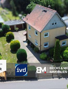 Einfamilienhaus mit großem Grundstück - Potenzial für Neubau oder Sanierung - Markranstädt