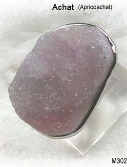 Ring mit einer Achatdruse - Stemmen