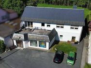 Wohn- und Geschäftshaus in Geroldsgrün , eine solide Kapitalanlage mit Potenzial - Geroldsgrün