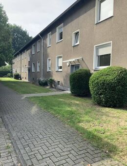Gemütliche 3-Zimmer-Wohnung in ruhigem 4-Parteien-Haus - Duisburg