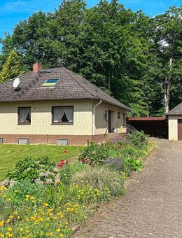 SOLIDES EINFAMILIENHAUS MIT GROSSEM GARTEN - Hollenstedt