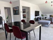 Dachgeschosswohnung mit Sonnenbalkon - frisch saniert und zentral gelegen - Neuss