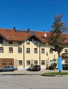 Attraktives MFH mit Gewerbefläche + großem Baugrund für ein weiteres MFH - Schnaitsee