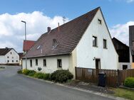 Kleines Bauernhaus mit Scheune und ehemaligem Stall in Memmelsdorf, OT Merkendorf - Memmelsdorf