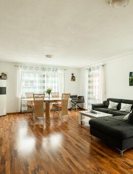 *PREISREDUZIERUNG* Großzügige 4-Zimmer-Wohnung mit Balkon und Stellplatz - Laufenburg (Baden)