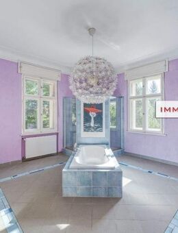 IMMOBERLIN.DE – Toplage! Perfekt sanierte Villa mit phantastischem Parkgarten - Woltersdorf (Brandenburg)