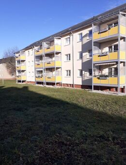 2-Raum-Wohnung mit Balkon - Oelsnitz (Erzgebirge)