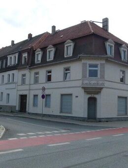 Traditionelles Wohn- und Geschäftshaus vor den Toren der Stadt - Riesa