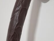 realistischer XXXL Dildo, Monster Dildo, Super langer Dildo 42cm, Flüssigsilikon, schwarz/kaffee - Dresden