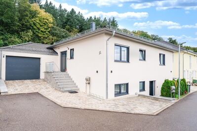 +++Energieeffizienz A: Modernes Einfamilienhaus mit tollem Garten & Einliegerwohnung+++