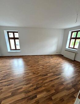 Sehr schöne 2-R-Wohnung 60m2 in Aschersleben im 1.OG zu vermieten...! - Aschersleben