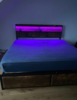 Bett NEU UNBENUTZT - Berlin