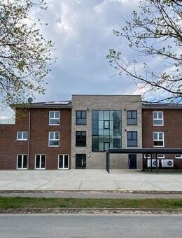 Junge 2-Zimmer-Wohnung im Staffelgeschoss mit Dachterrasse - Ahlerstedt