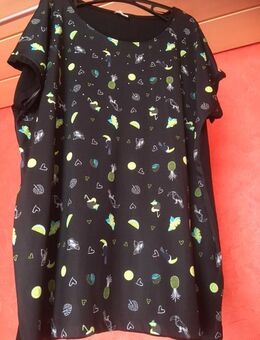 BLUSENSHIRT FRÜCHTE *GROSSE GRÖSSE* GRÖSSE 48/50 - Großostheim