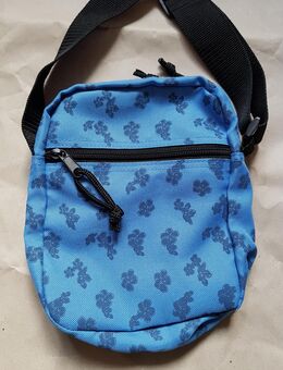 Umhängetasche blau mit Muster 16 cm breit, 20 cm hoch, 5 cm tief - Hamburg Wandsbek