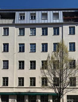 Toplage Maxvorstadt! Saniertes MFH aus der Jahrhundertwende - sichere und sorgenfreie Investition ! - München