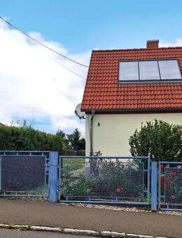 Doppelhaushälfte in beliebter Siedlungslage - Zwickau