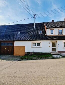 Grosszügiges, renovierungsbedürftiges Einfamilienhaus mit separatem Gartengrundstück - Steinheim (Albuch)