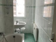 WBG - bezugsfertige 3-Zimmerwohnung mit Wannenbad u. Balkon! - Brandenburg (Havel)