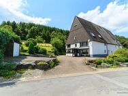 Einfamilienhaus mit Ausbaumöglichkeiten im Dachgeschoss - Terrasse - Garten - Garage - Schuppen - Schalksmühle