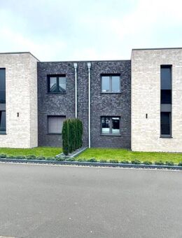 Moderne Doppelhaushälfte in ruhiger Neubausiedlung – Flexibles Raumkonzept und hochwertige Ausstattung (links) - Cloppenburg
