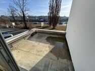 Zentrale 4 Zi. Wohnung mit Terrasse und eigenem Eingang - Passau