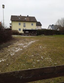 MFH - mit Wintergärten, Balkon, Garagen, Stellplätzen und Garten in Sulzbach-Rosenberg zu verkaufen! - Sulzbach-Rosenberg