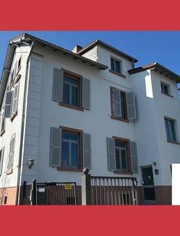 ***ATTRAKTIVES ANLAGEOBJEKT MIT STIL ** saniertes Mehrfamilienhaus mit vier Wohneinheiten*** - Bad Vilbel