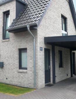 Provisionsfrei* Vermietete Doppelhaushälfte sucht neuen Eigentümer! - Oldenburg