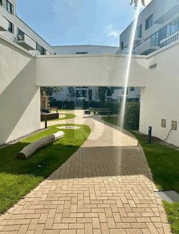 STILVOLLES WOHNEN, EXKLUSIVE ANNEHMLICHKEITEN - Hamburg