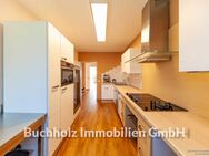 Liebevoll renovierte & modernisierte Wohnung mit Tiefgaragenstellplatz und großer Balkon - Buchholz (Nordheide)